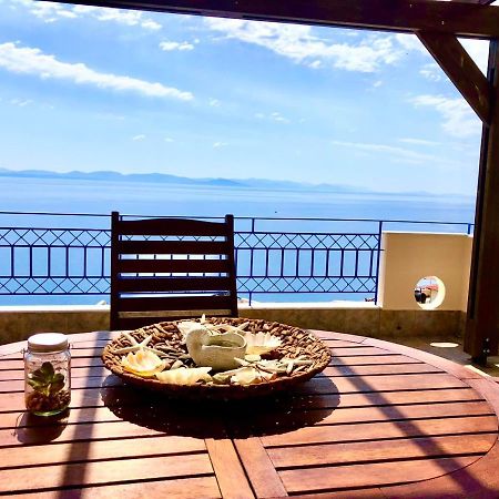 Αquaview Appartement Gythio Buitenkant foto